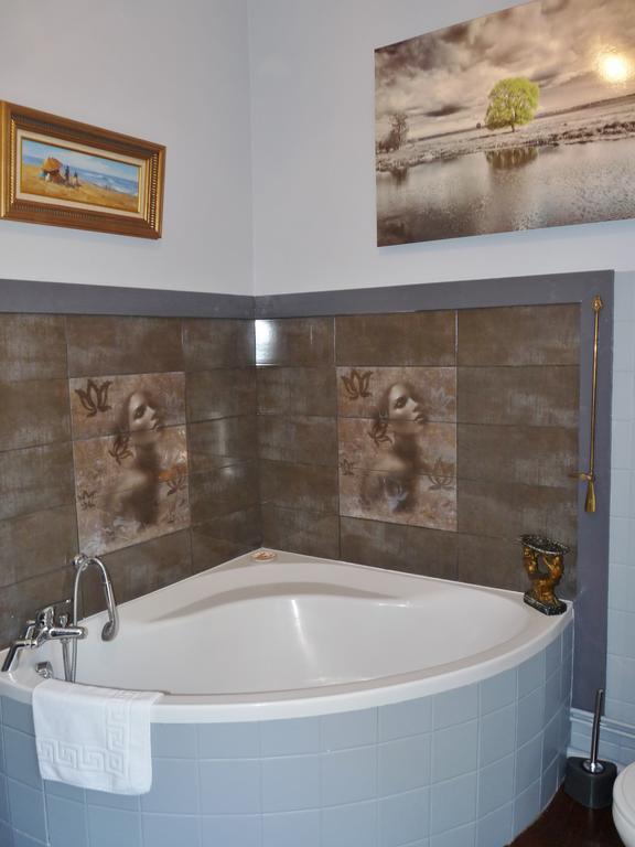 Prieure De Las Canals Hotel Valady Luaran gambar