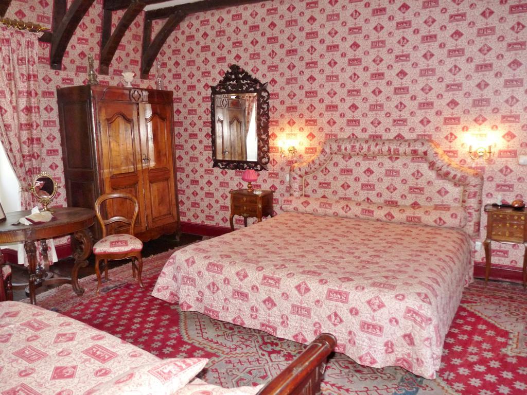 Prieure De Las Canals Hotel Valady Luaran gambar